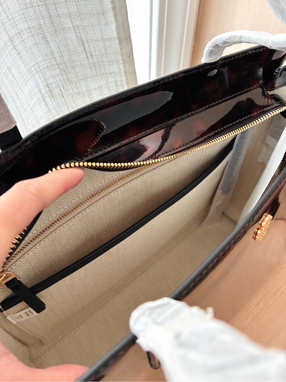 NWTš¢Tory Burch Emerson Tortoise Patent Leather Work Zip Tote 165968 Brown Jelly - Picture 10 of 10